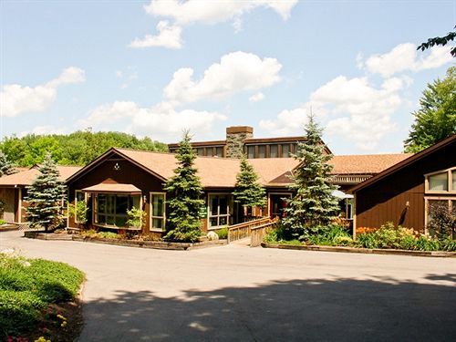 The Biggest Loser Resort Niagara Java Center 外观 照片