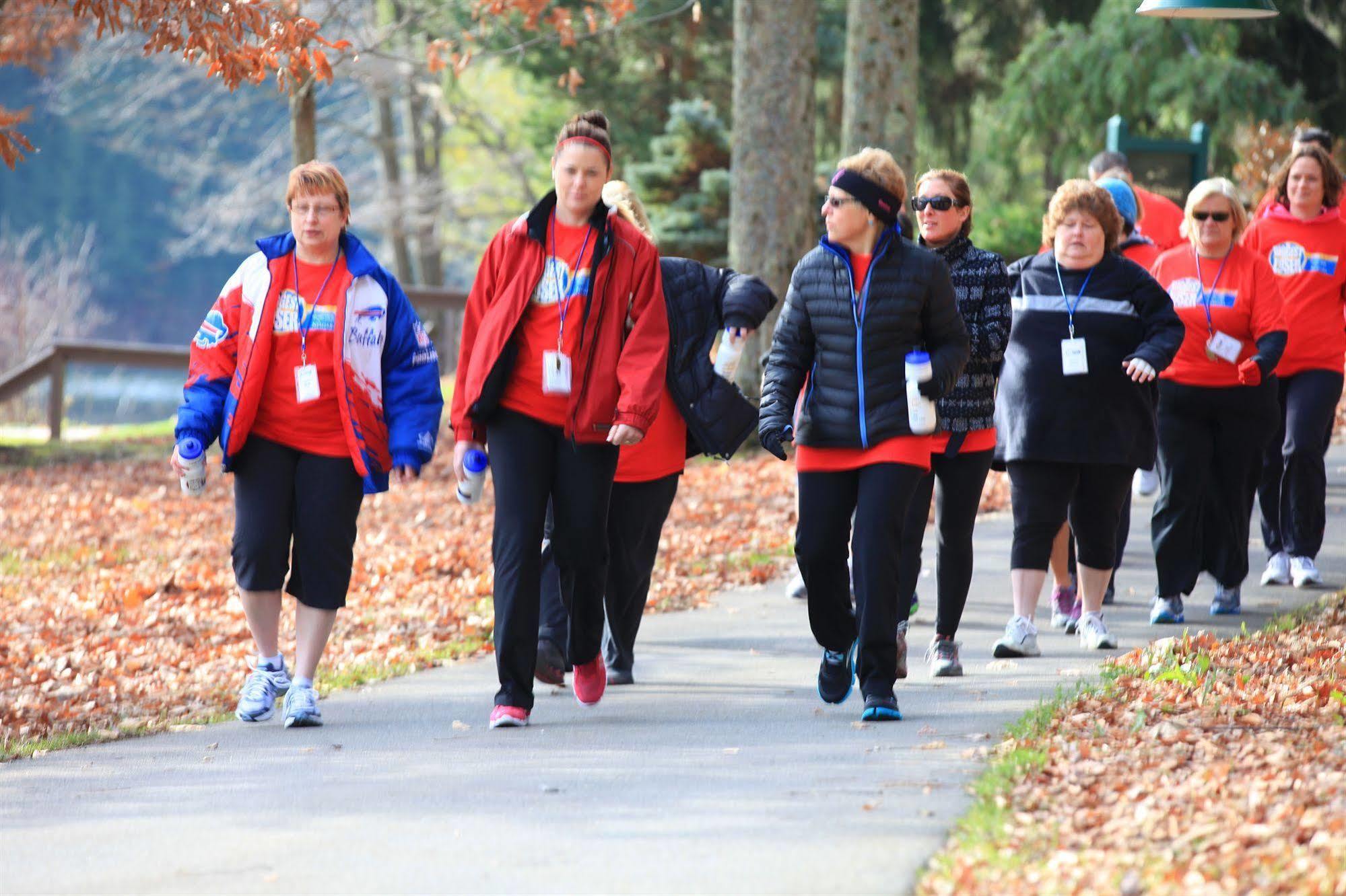 The Biggest Loser Resort Niagara Java Center 外观 照片